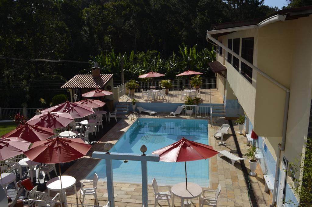 Pousada Das Rosas Miguel Pereira Exterior photo