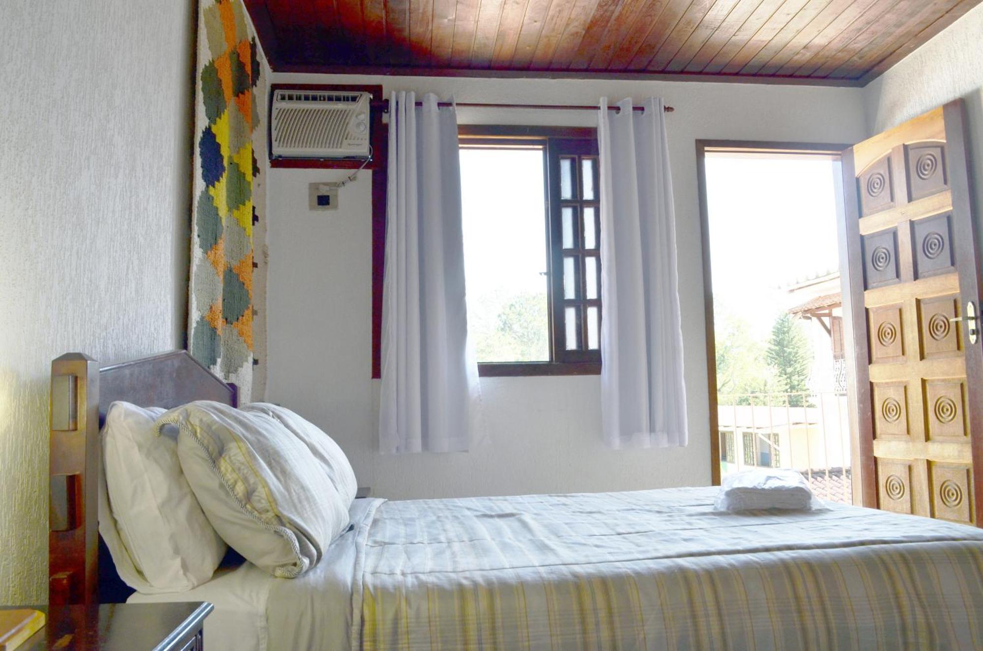 Pousada Das Rosas Miguel Pereira Room photo