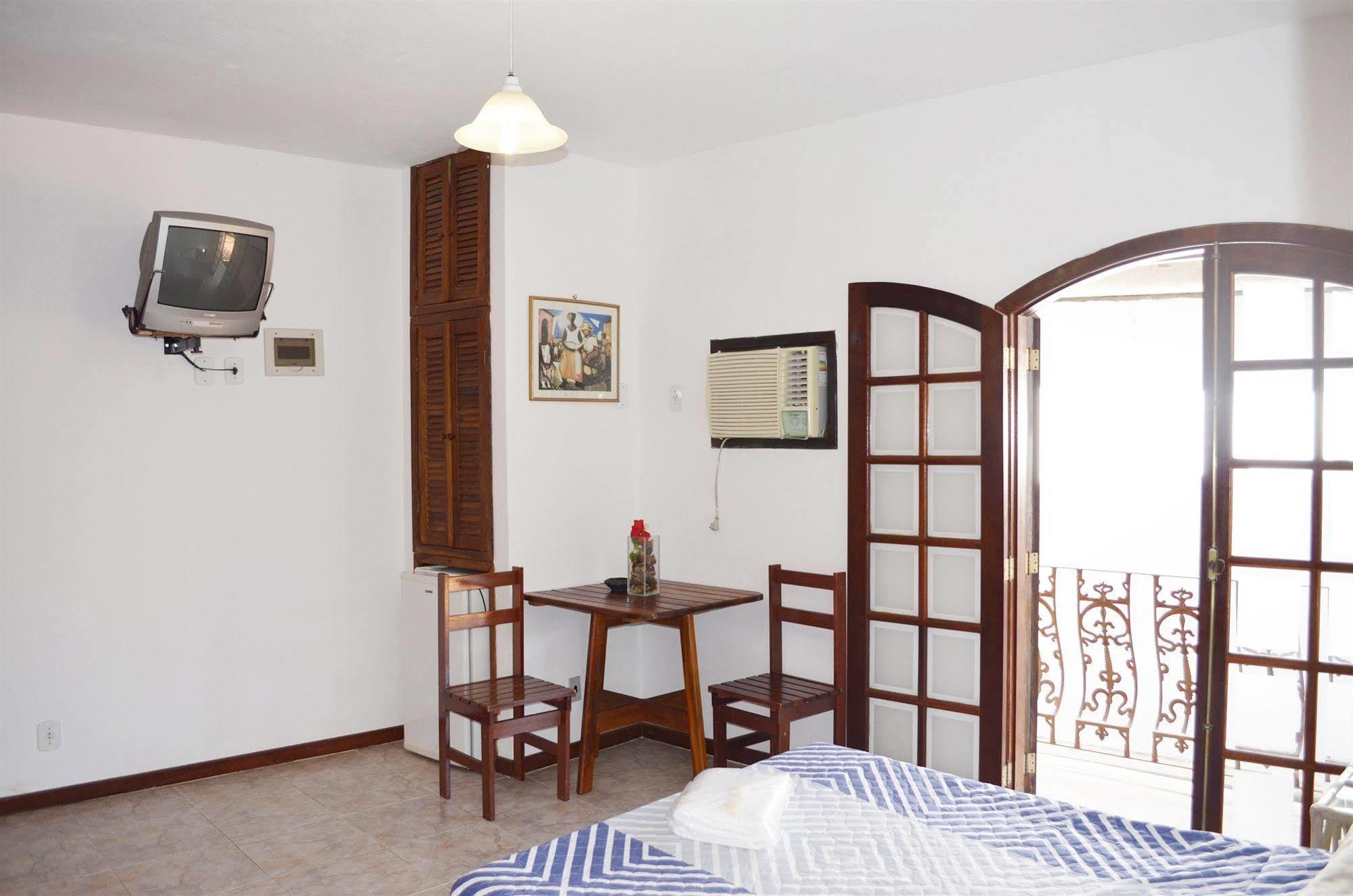 Pousada Das Rosas Miguel Pereira Exterior photo
